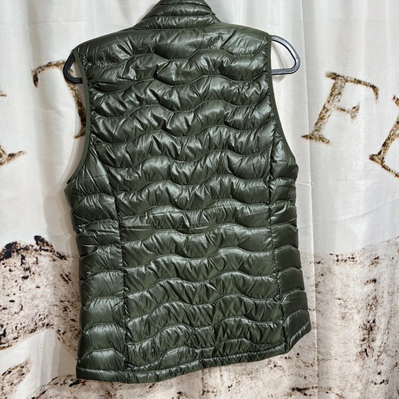 Womens Ariat Vest - Picture 5 of 5